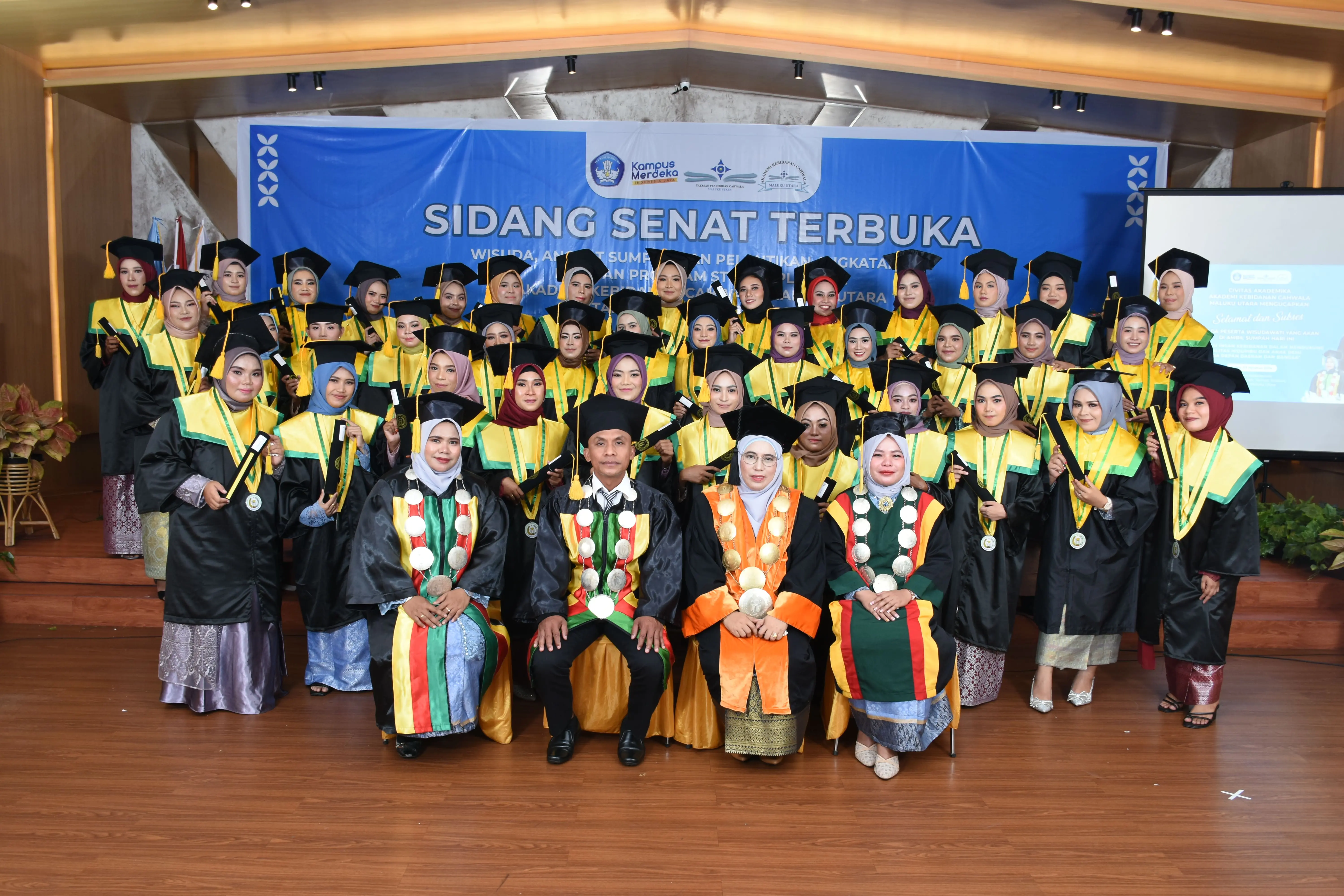 Suasana Kampus Akbid Cahwala